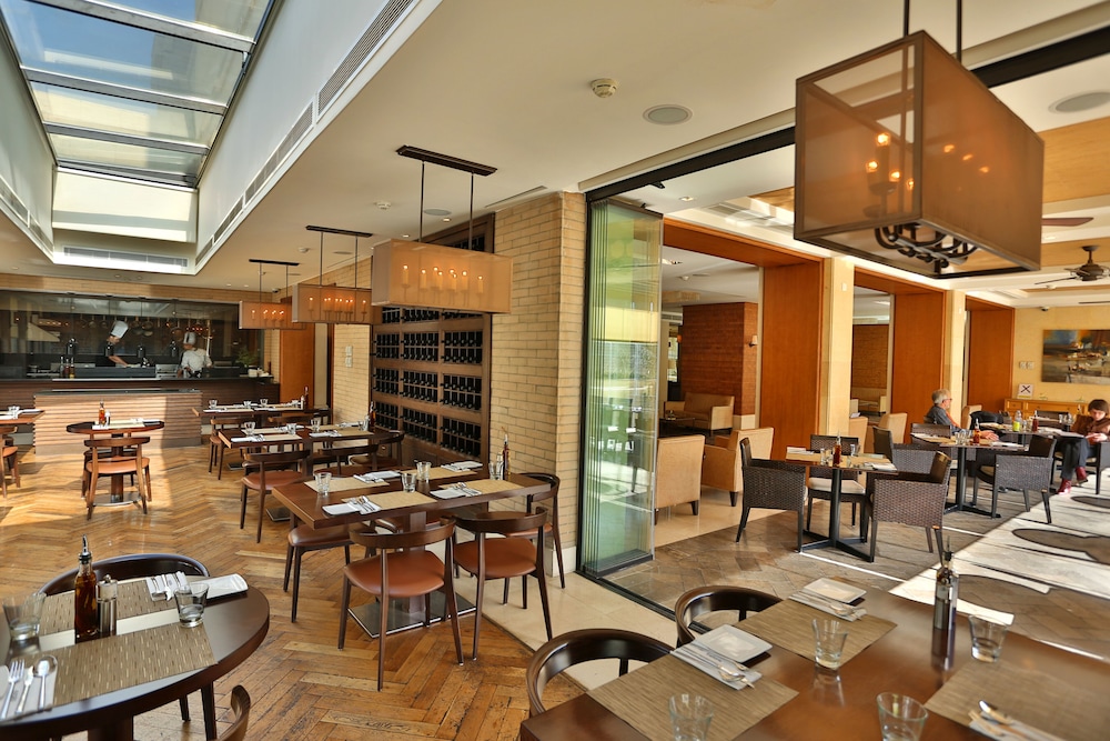 AlQasr Metropole Hotel 44/67