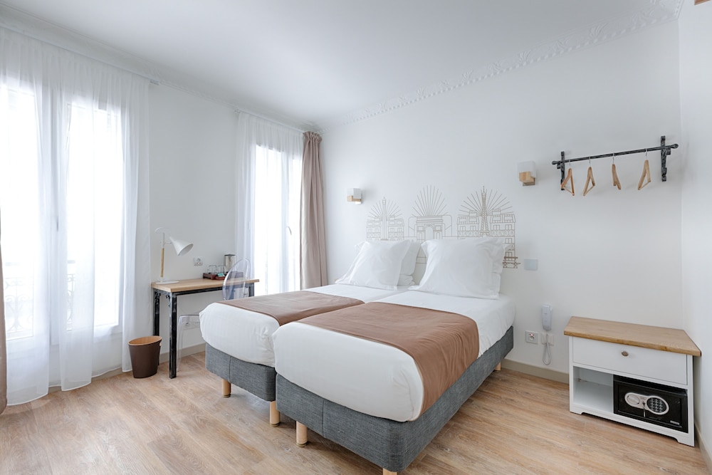 Hotel Korner Etoile 18/50