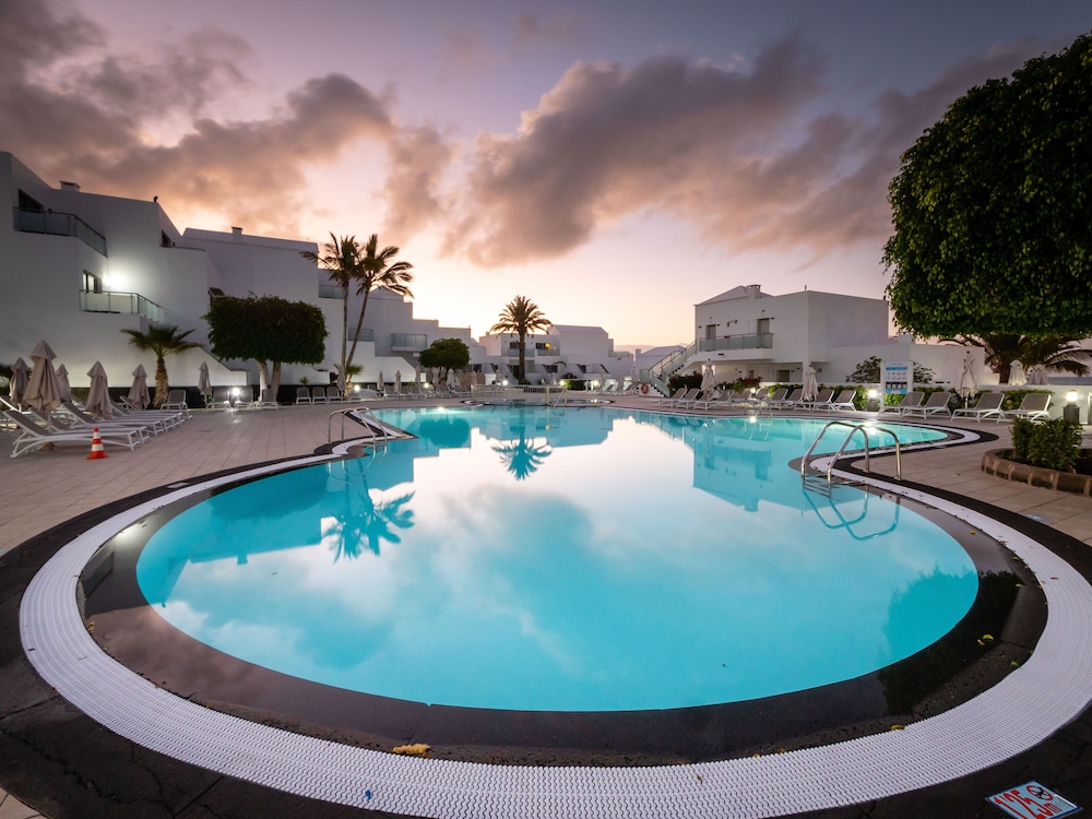Lanzarote Village Hotel 43/69