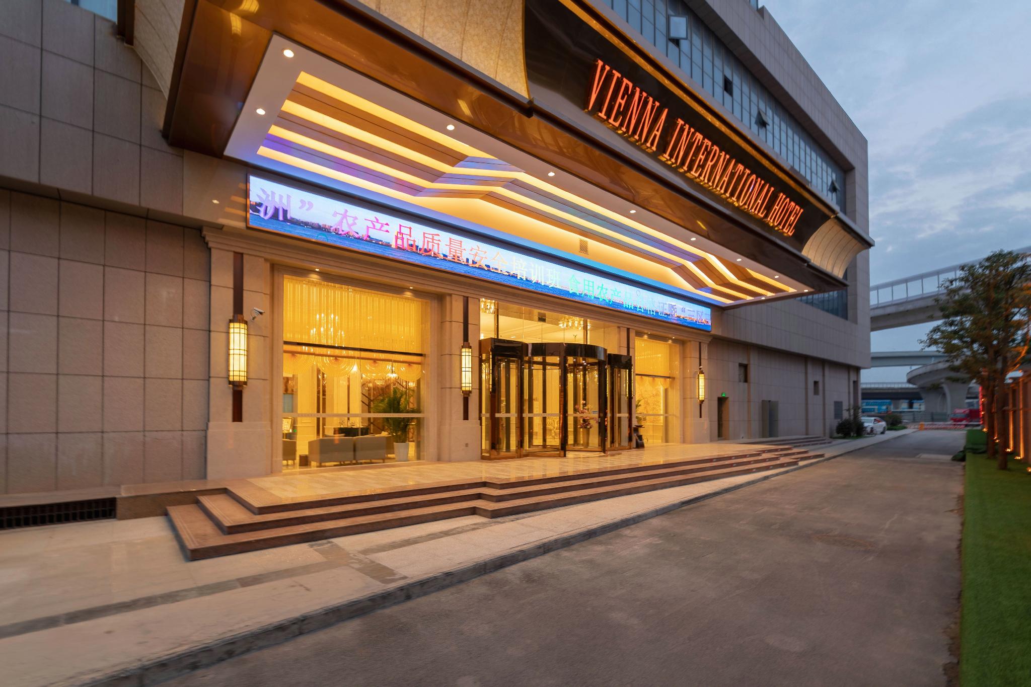 Vienna International Hotel (Wuhan Yangsi Port Yangtze River Bridge) 31/34