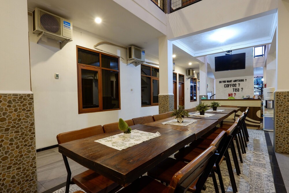 Reddoorz Near Universitas Diponegoro 2 29/30