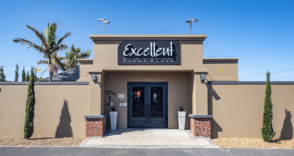 Excellent Guest House 32/50