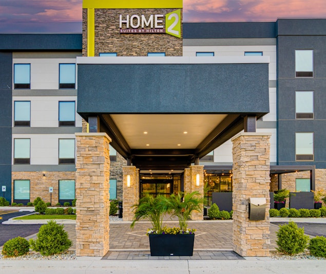 Home2 Suites by Hilton Bolingbrook Chicago 1/27