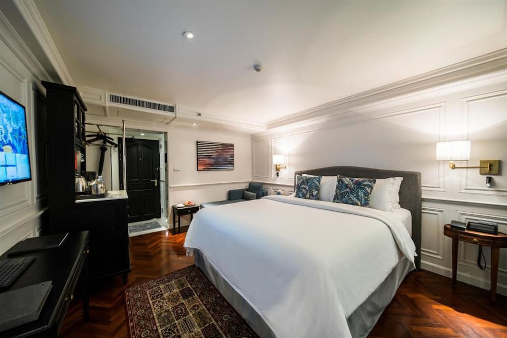 Akara Bangkok Hotel 20/50
