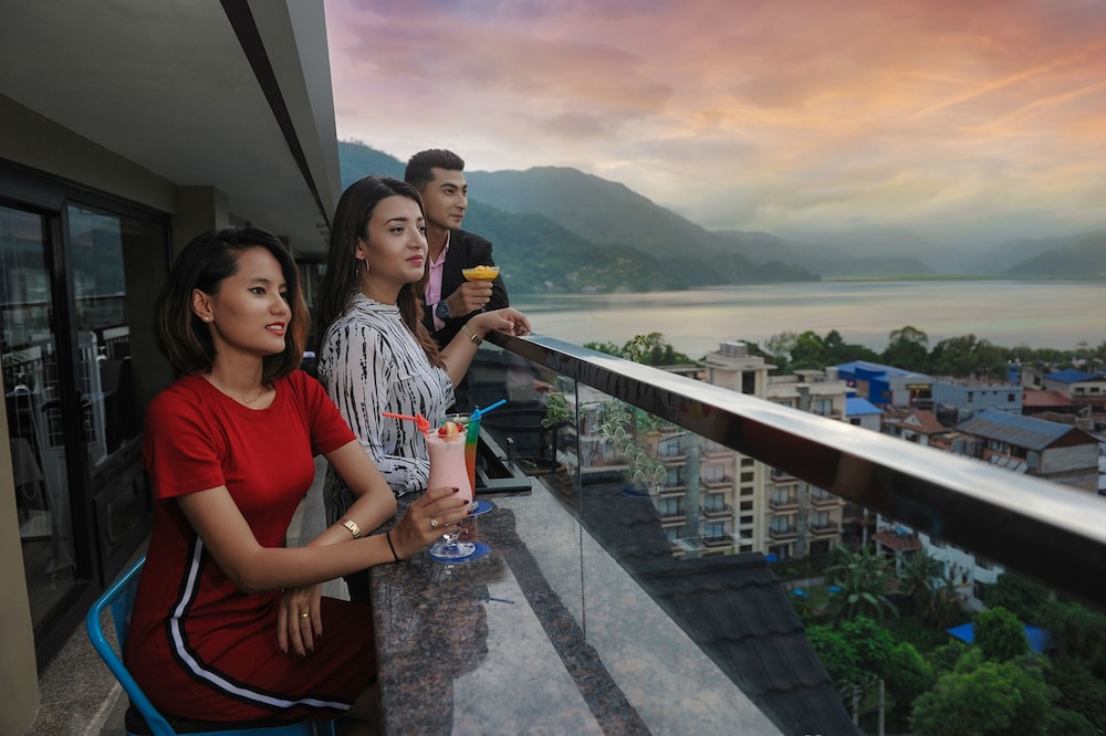 Hotel Sarowar 47/50