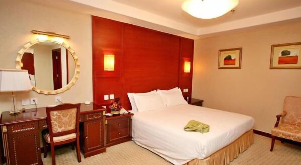 Swan Inn Hotel 11/24