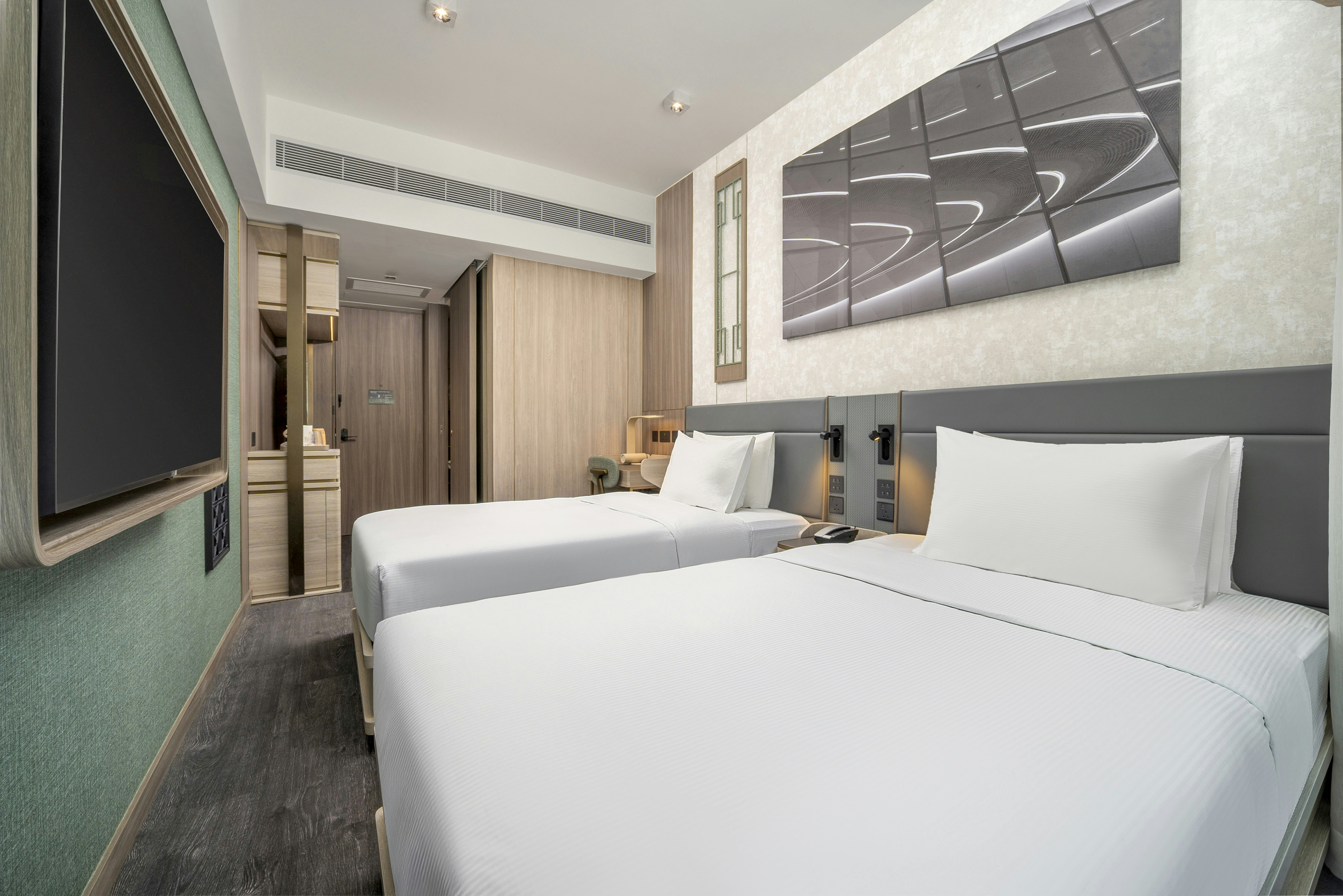 ROOM, TWIN BEDS, CITY VIEW