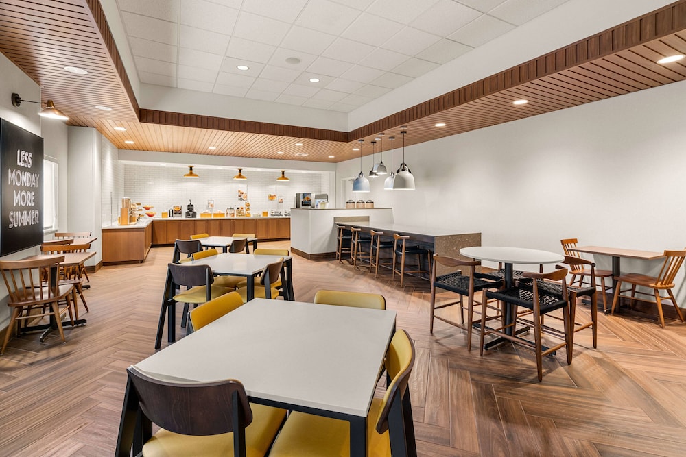 Fairfield Inn & Suites by Marriott Seattle Downtown/Seattle Center 20/23