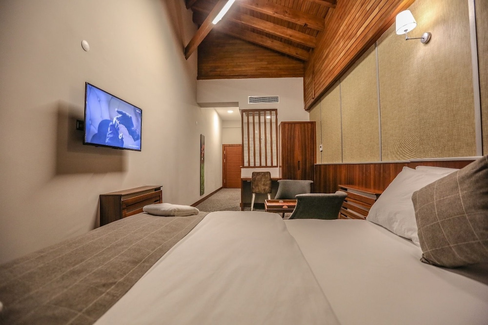 Akamoy Boztepe Hotel & Restaurant 13/40