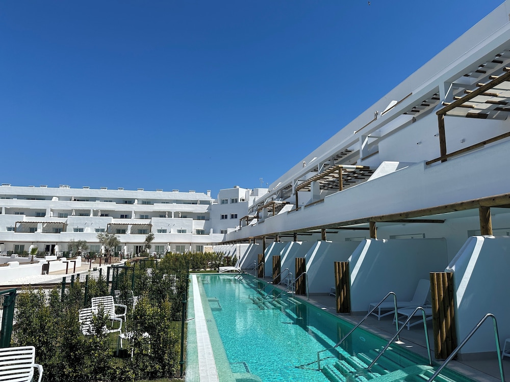 Punta Candor Suites 12/70