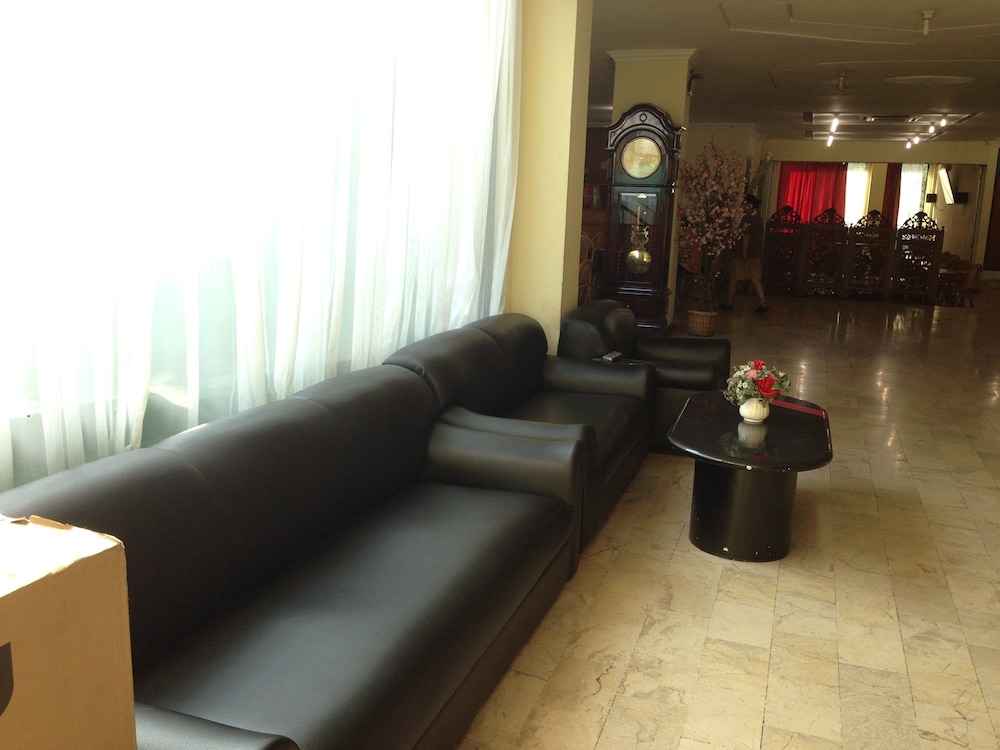Hotel Lautze Indah 20/44