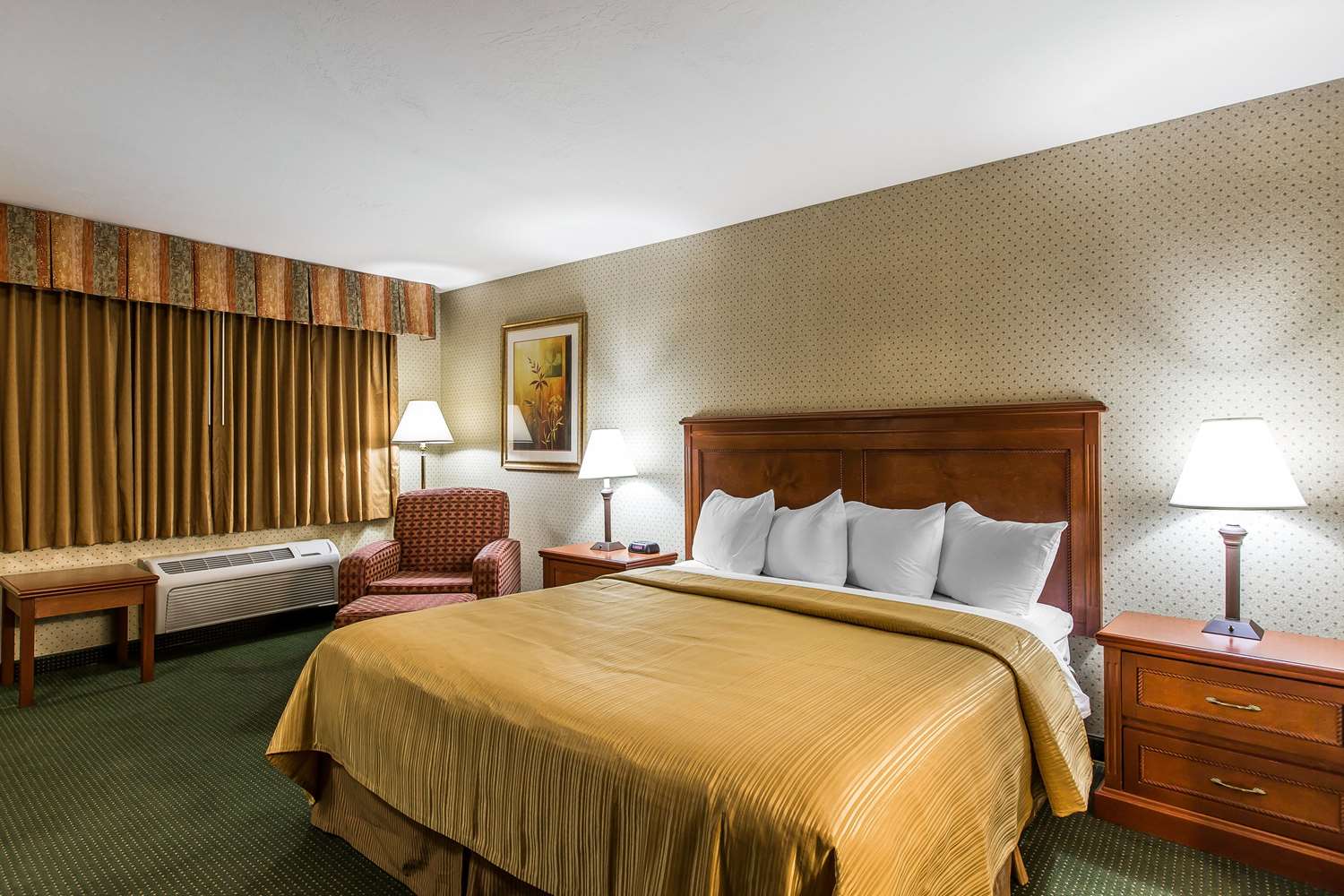 غرفة بسرير كينج، Quality Inn Near China Lake Naval Station 3/4