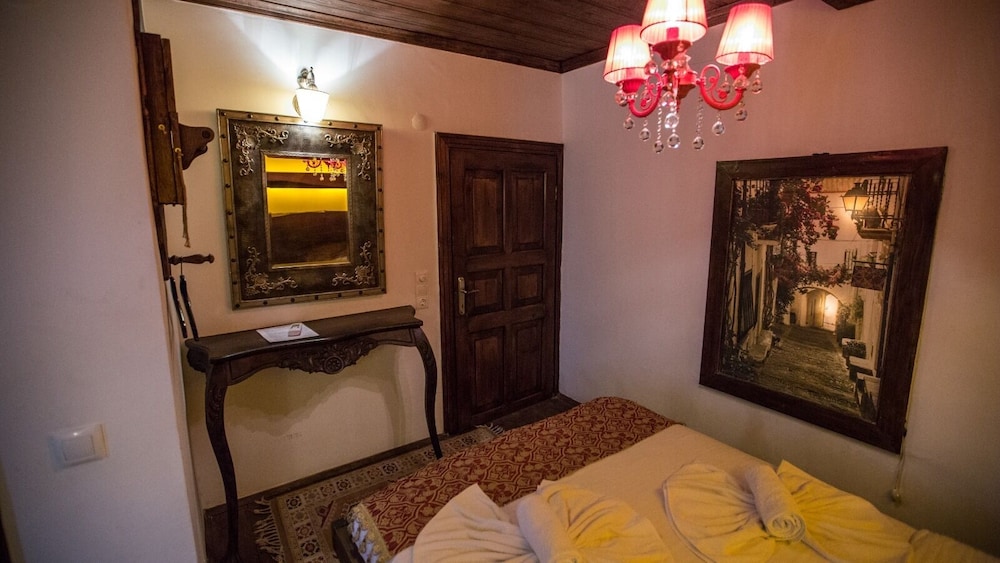 Chez Rumi Butik Otel 31/50