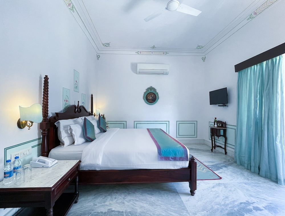 Hotel Amar Kothi 14/46