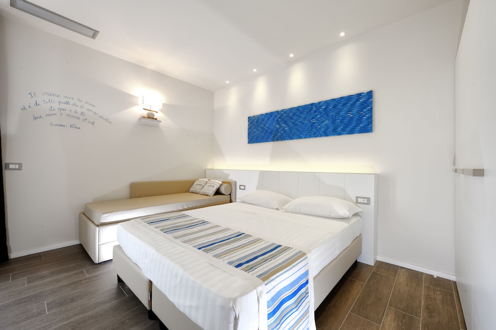 Hotel Life 26/66
