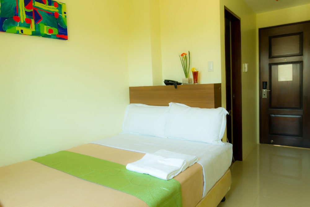 Canberry Hotel 18/49