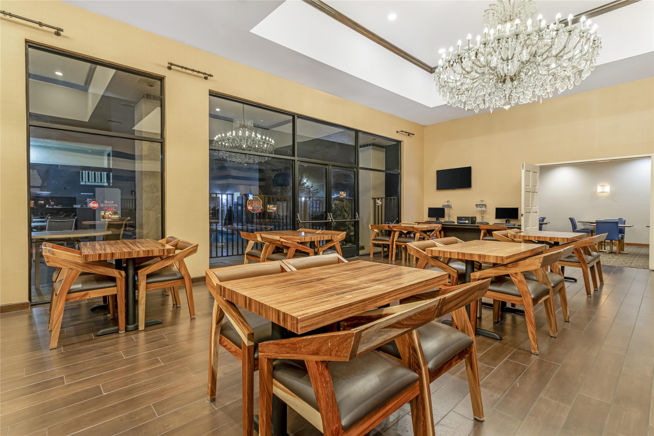 Best Western Plus Big America 13/20