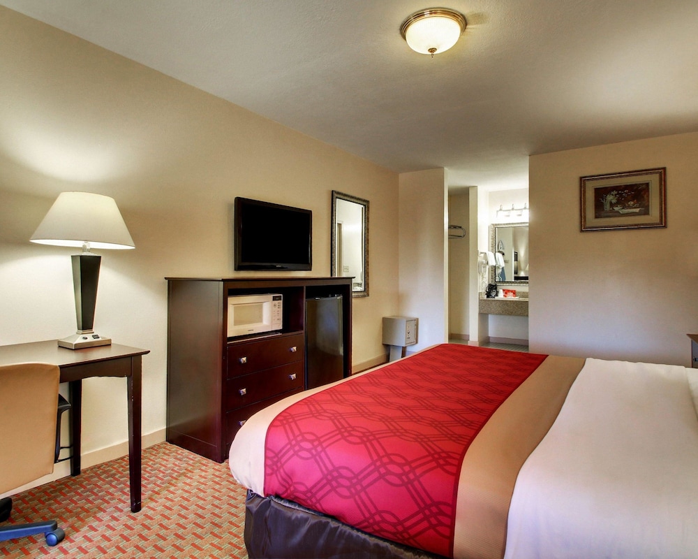 Twin Star Lodge Ex Econo Lodge Biloxi Beach North 9/33