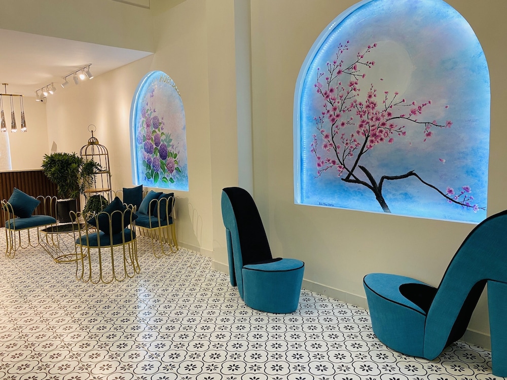 Tea Leaf Hotel 26/39
