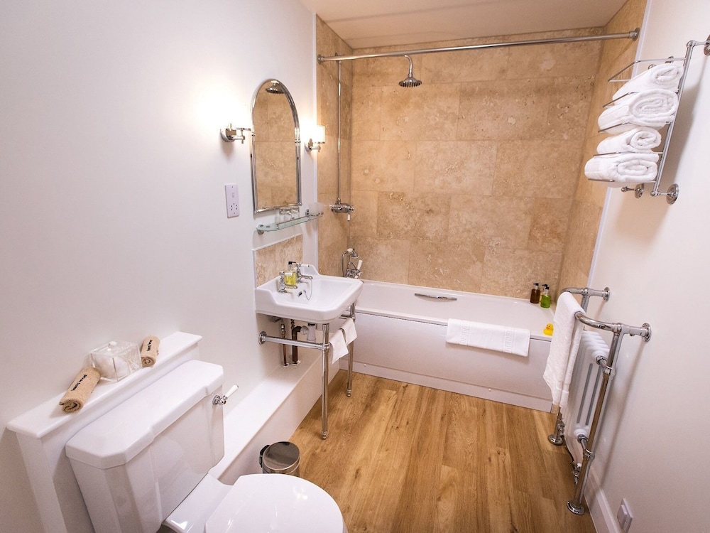 Pengelly Farmhouse B&B 32/32