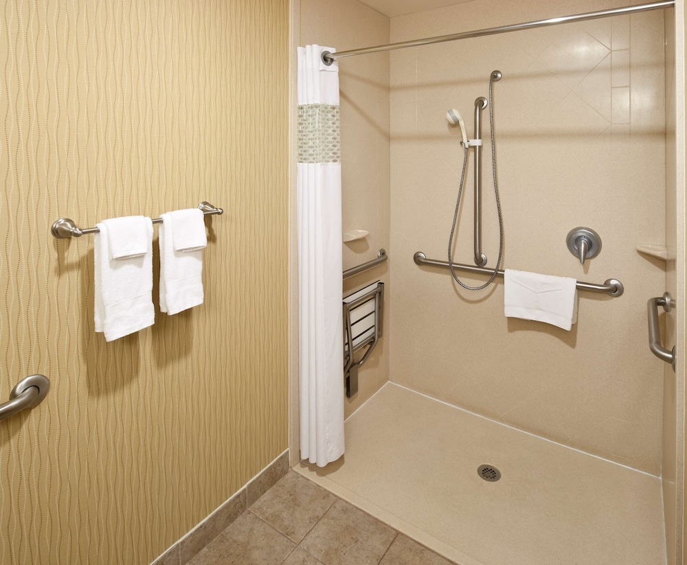 Hampton Inn And Suites Texarkana 9/32