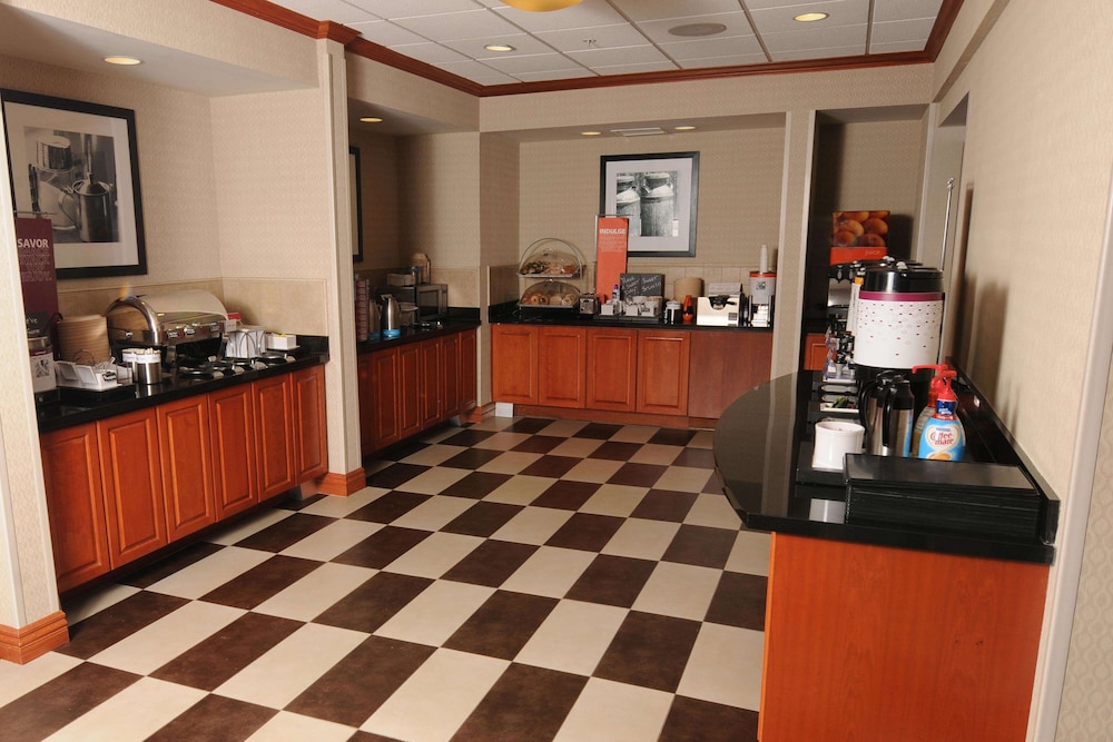 Hampton Inn Omaha Westlakeside 7/33
