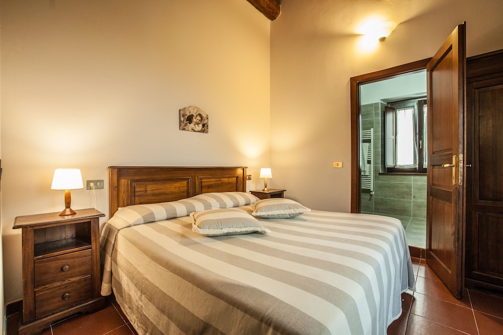 Il Poggio Degli Olivi 5/50