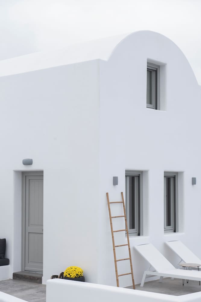 White Orchid Luxury Suites 4/50