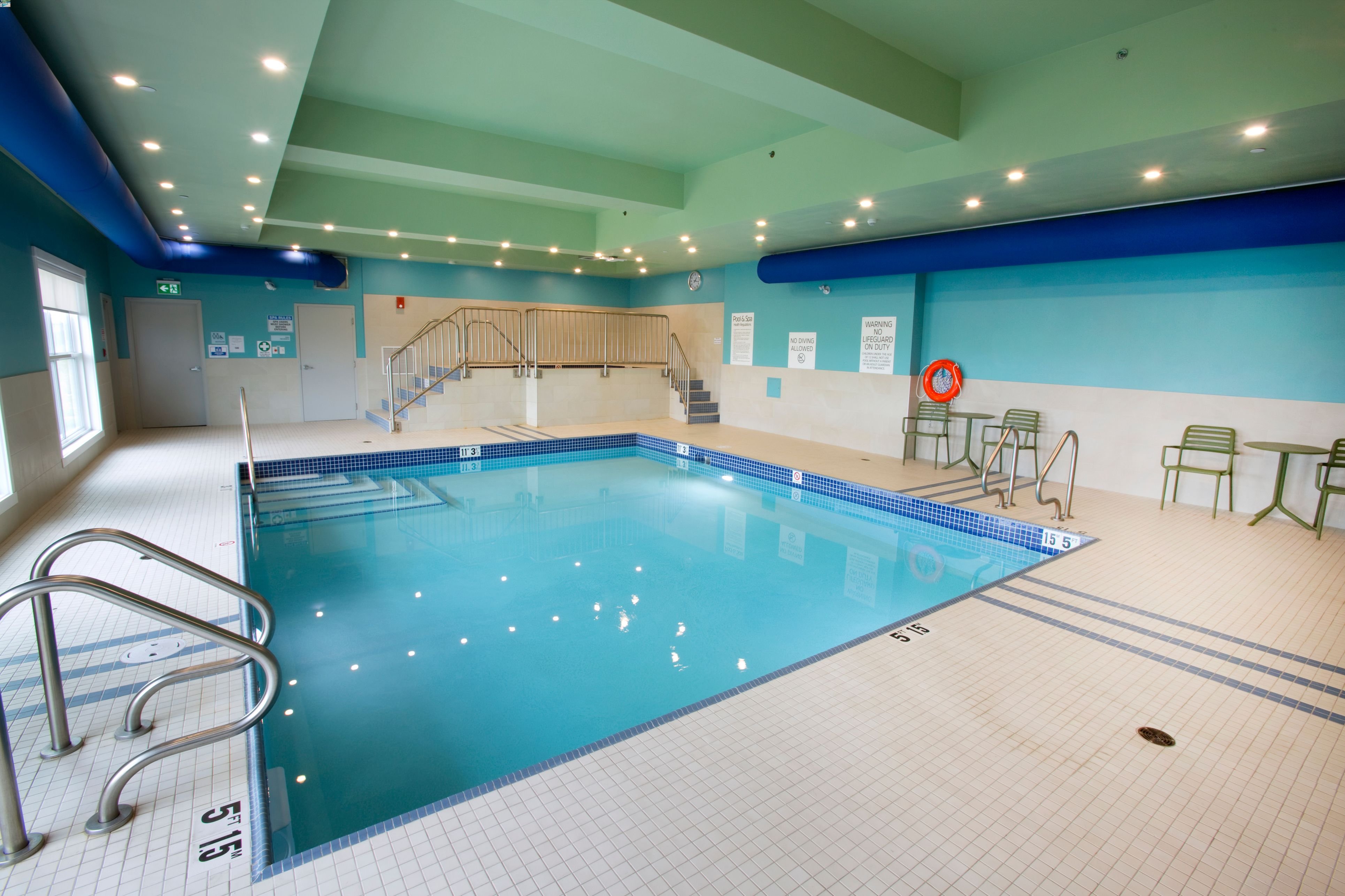 Holiday Inn Express And Suites Edmonton Sw Windermere 39/78