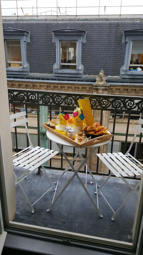 Hotel Les Plumes 42/52