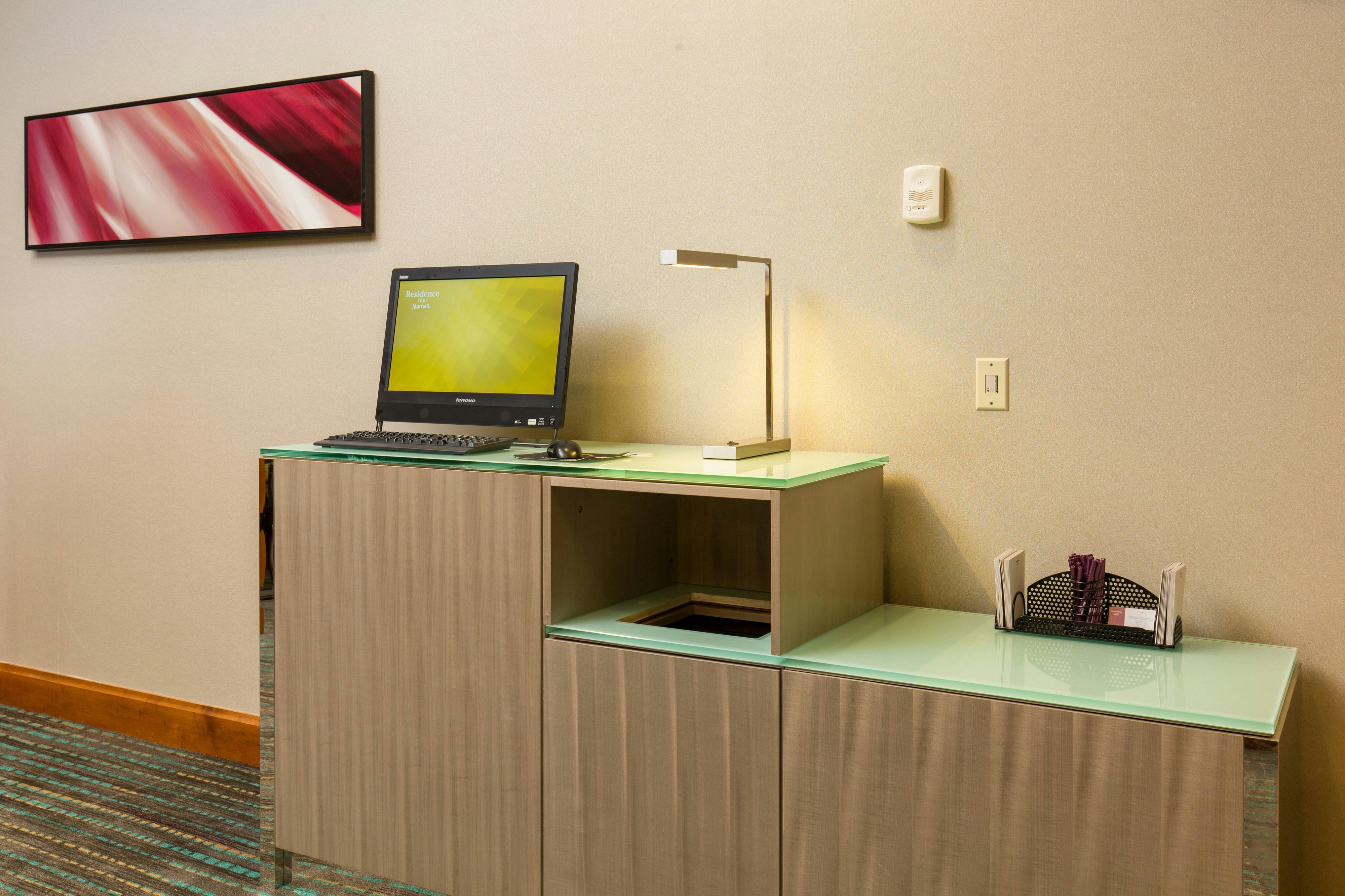 Residence Inn Springfield Old Keene Mill 39/42