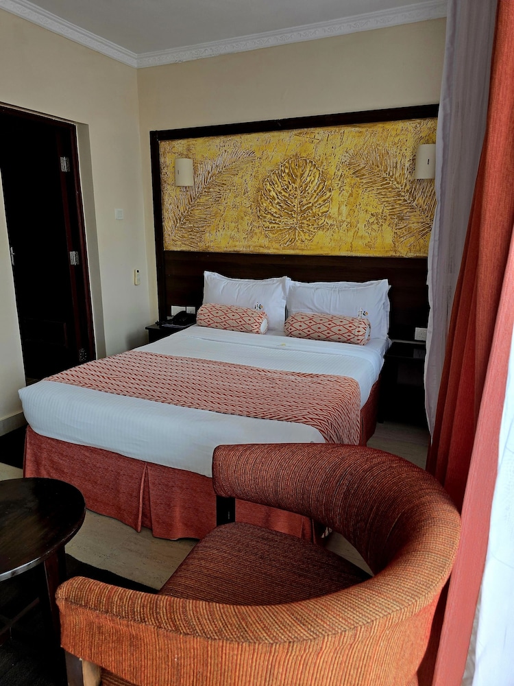 Vittoria Suites 15/50