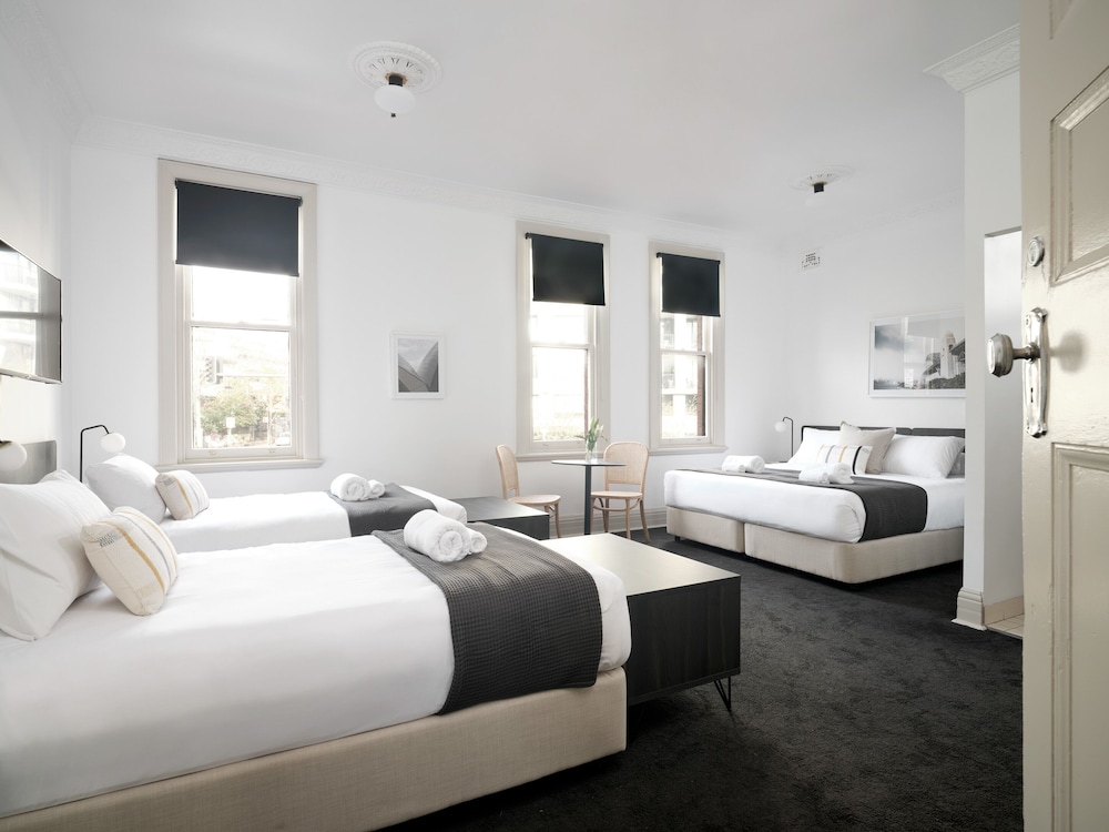 The Dunkirk Hotel 24/43