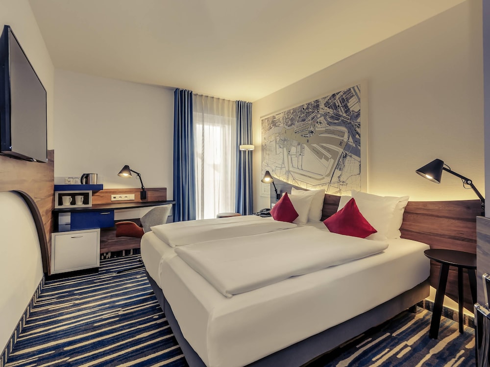Mercure Hamburg Mitte 24/76