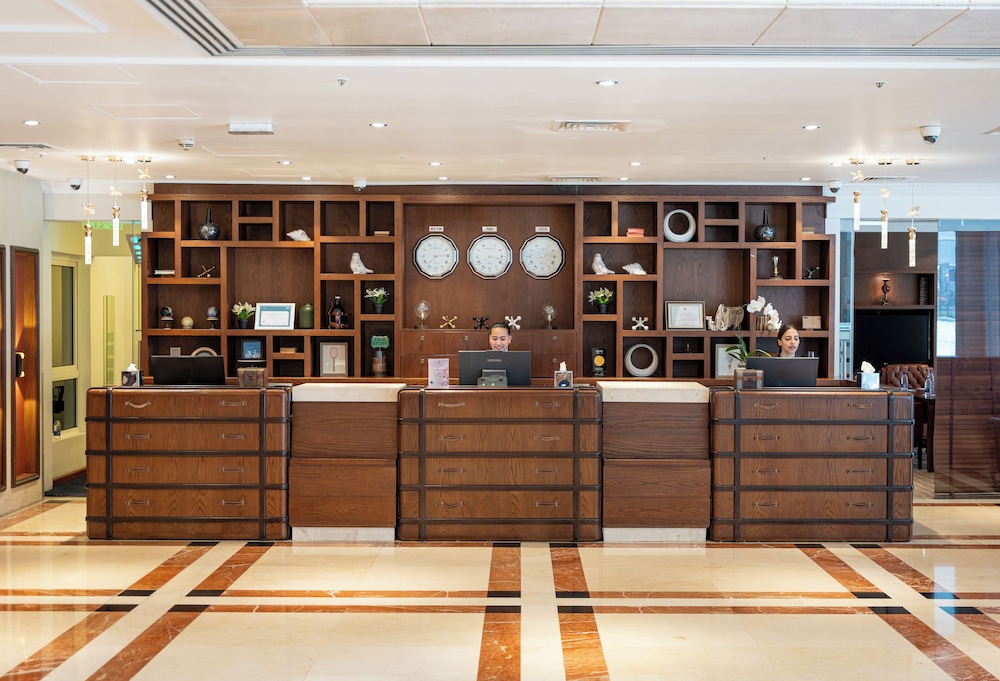 Majestic Premier Hotel Bur Dubai 6/50