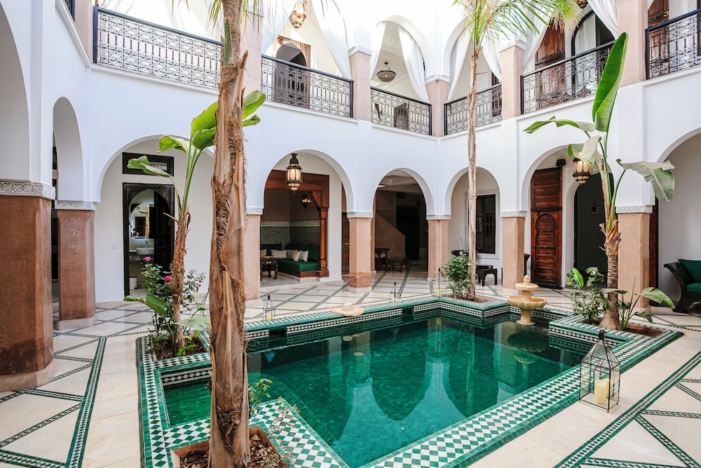 Riad El Noujoum 47/50