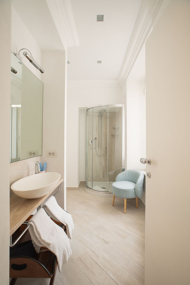 Marina Hotel Charming Rooms 22/47
