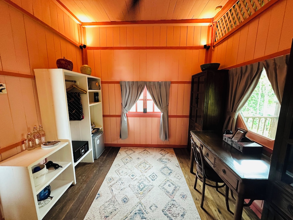 Temple Tree Resort 36/58