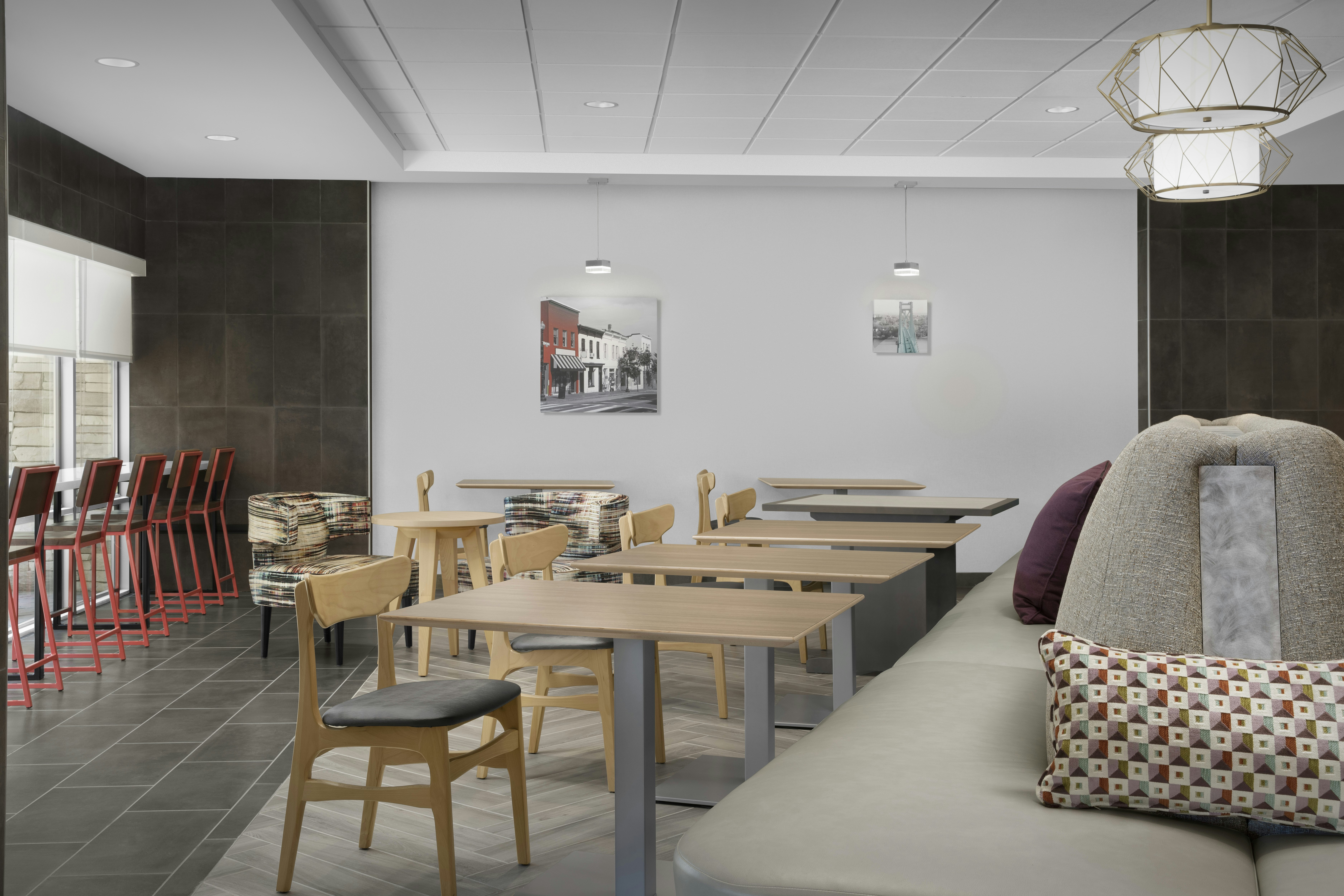 Home2 Suites by Hilton Poughkeepsie 15/18