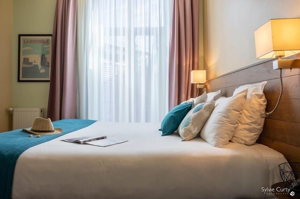 Accostage Hotel 26/63