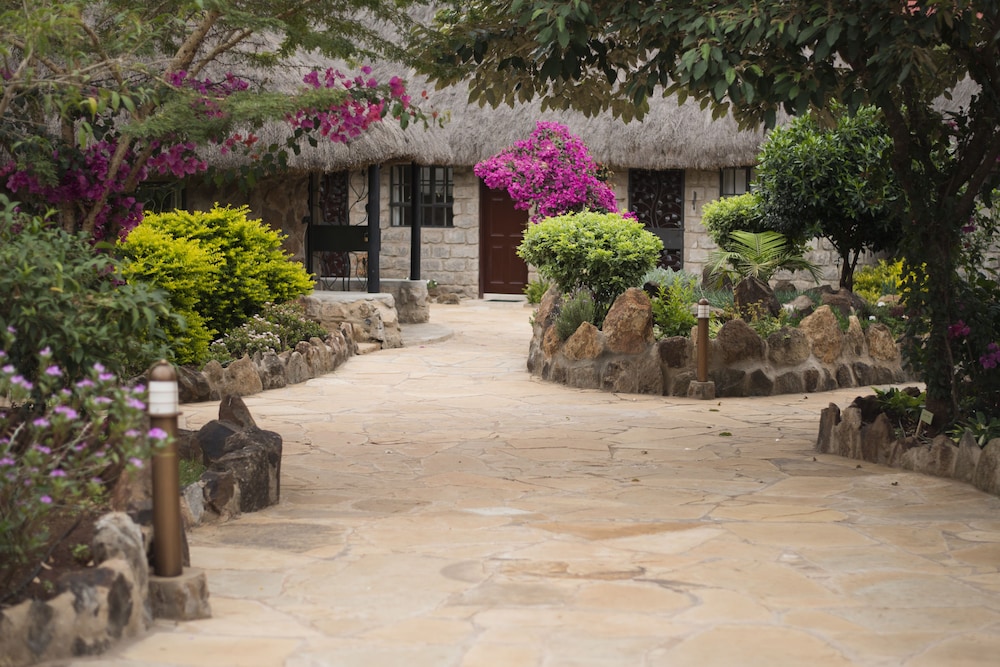 Nyati Hill Cottages 28/33