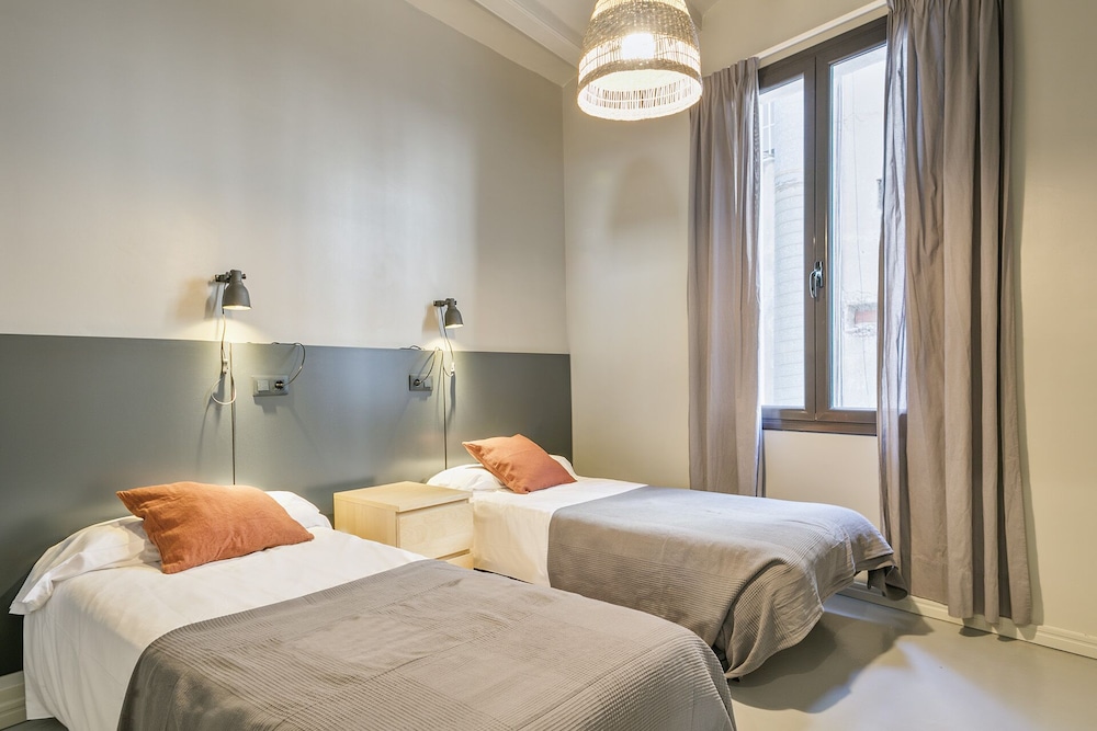 PR3 Apartments 11/50