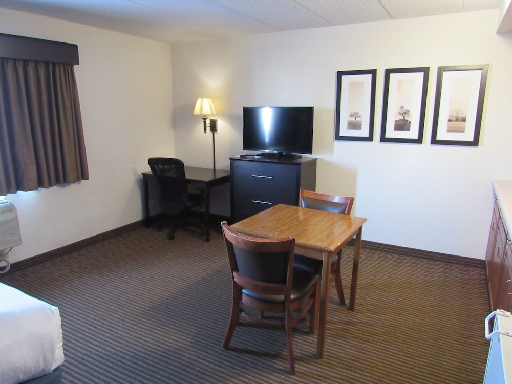 Americinn By Wyndham Menominee 31/40