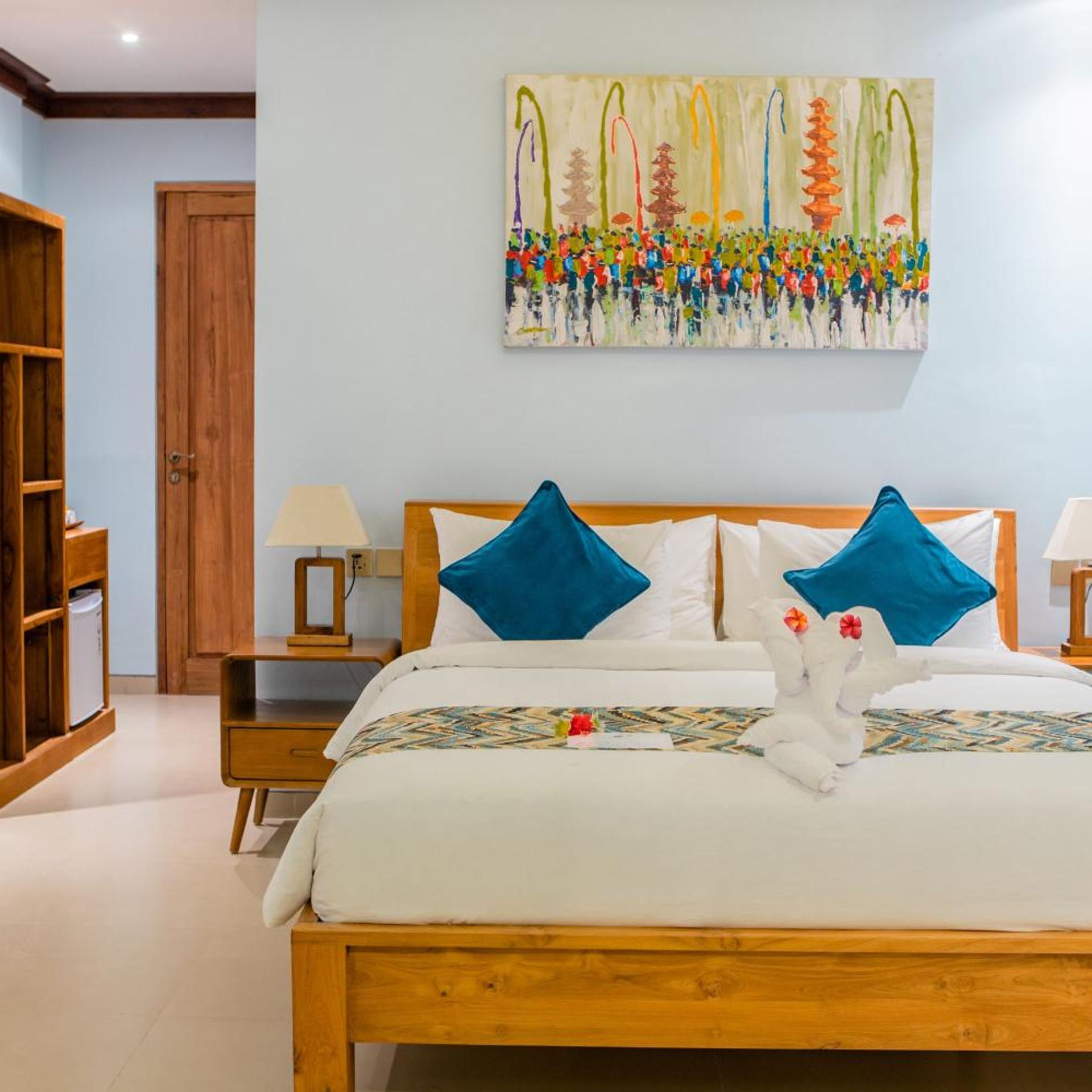Grand, Deluxe, Double Bed, Beach Front, Low Floor