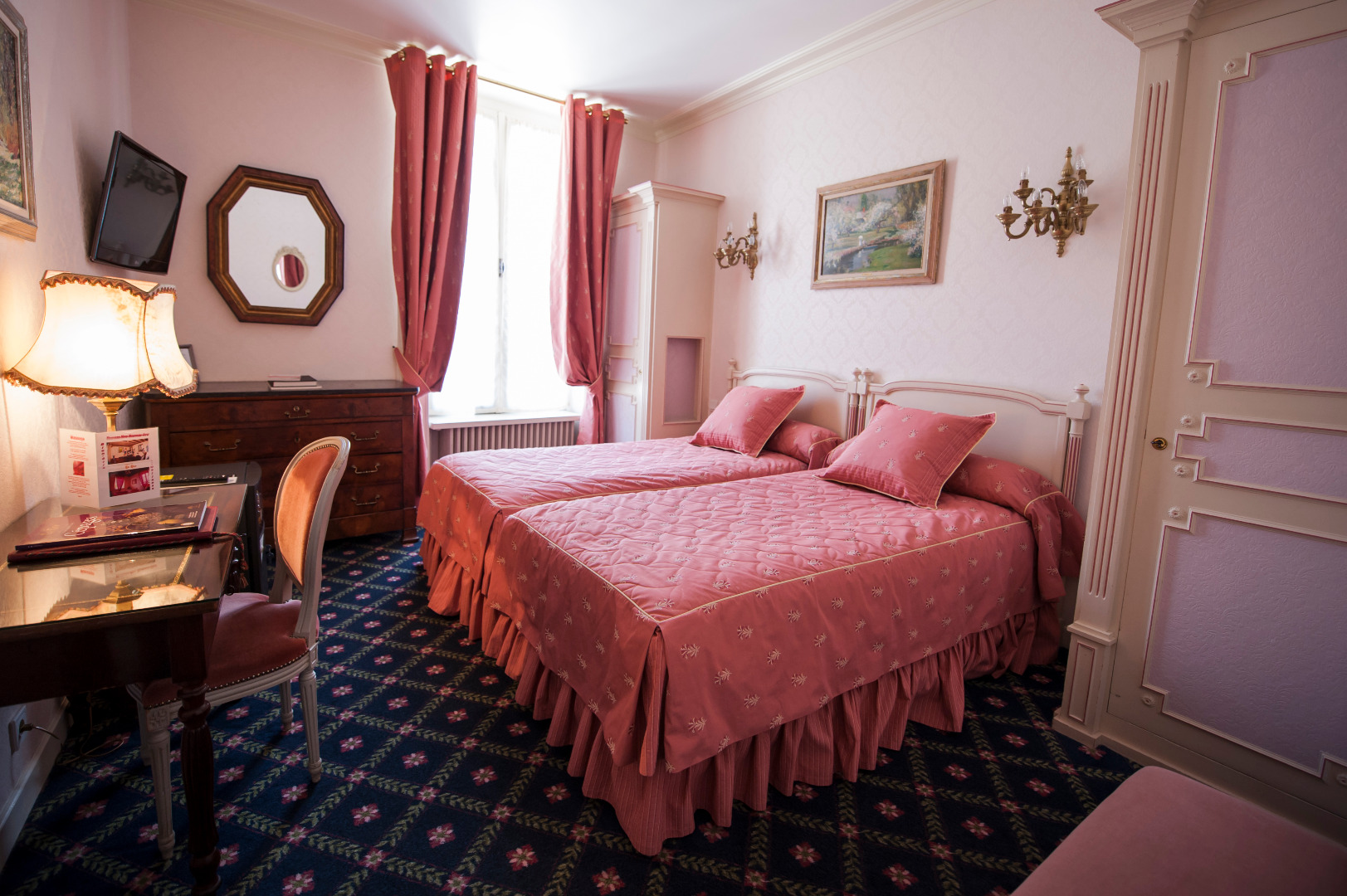 Village, Standard, Double or Twin Bed