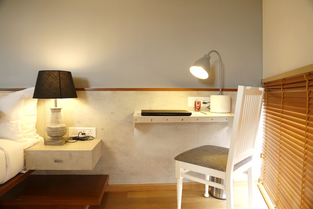 Hotel Shivas Gateway 28/77