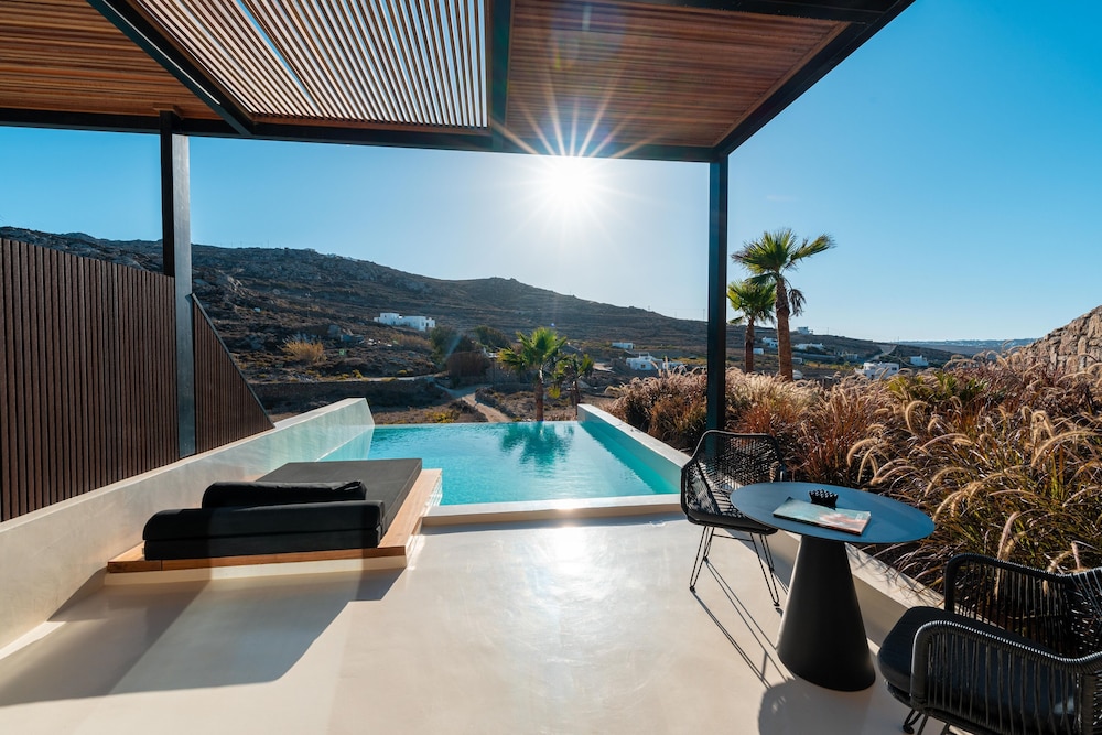 Ftelia Black Villas 25/50