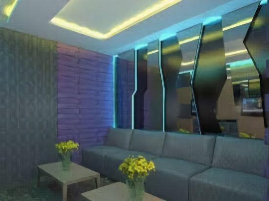 Grand Mutiara (Formerly Oak Tree Bontang) 15/18