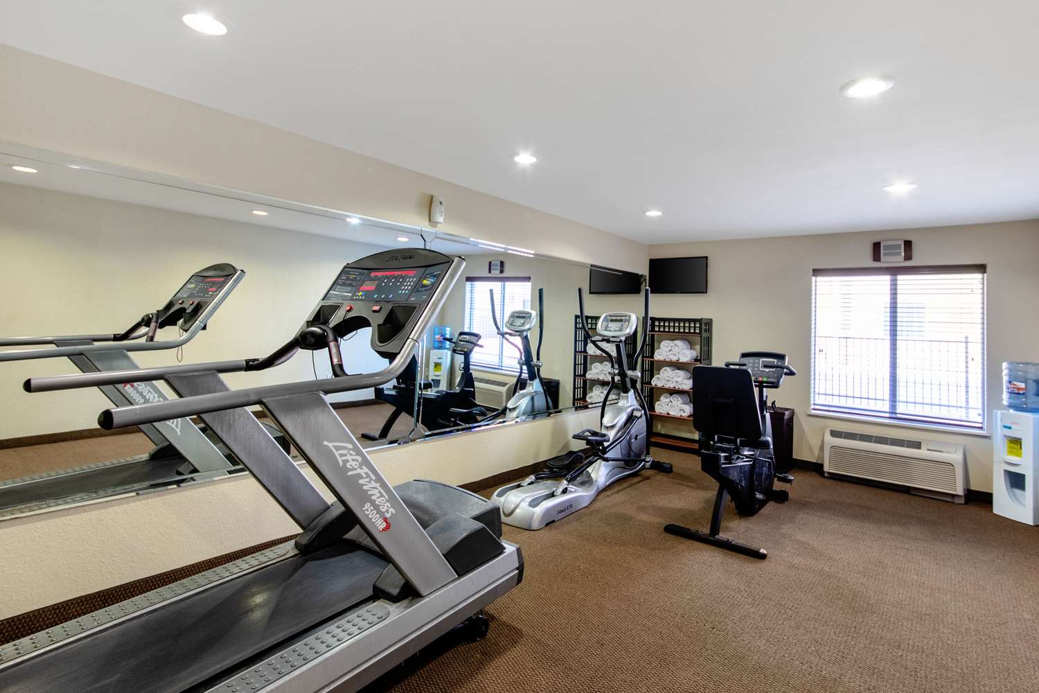 Sleep Inn & Suites Near Fort Cavazos 7/16