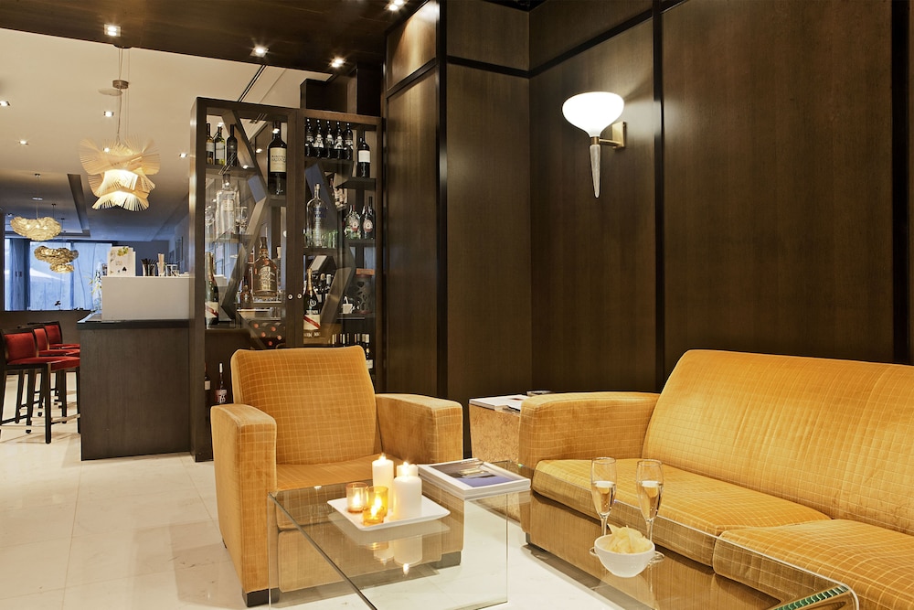 Grupotel Gran Via 678 Hotel 7/50